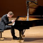 Marek Kozák – Klavírní recitál 18. února 2023, Rudolfinum, Dvořákova síň, Praha (zdroj Symfonický orchestr hl. m. Prahy FOK)