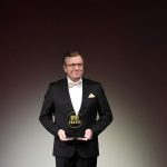 OPER! AWARDS 2023 – Generální ředitel Slovenské filharmonie Marián Turner, 27. února 2023, Dortmund (zdroj Oper Magazin)