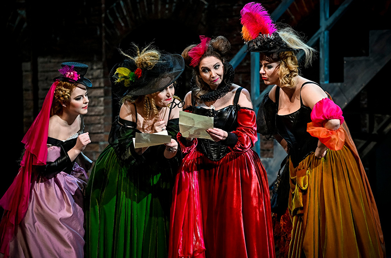 Giuseppe Verdi: Falstaff – zkouška, Národní divadlo Brno (foto Marek Olbrzymek)