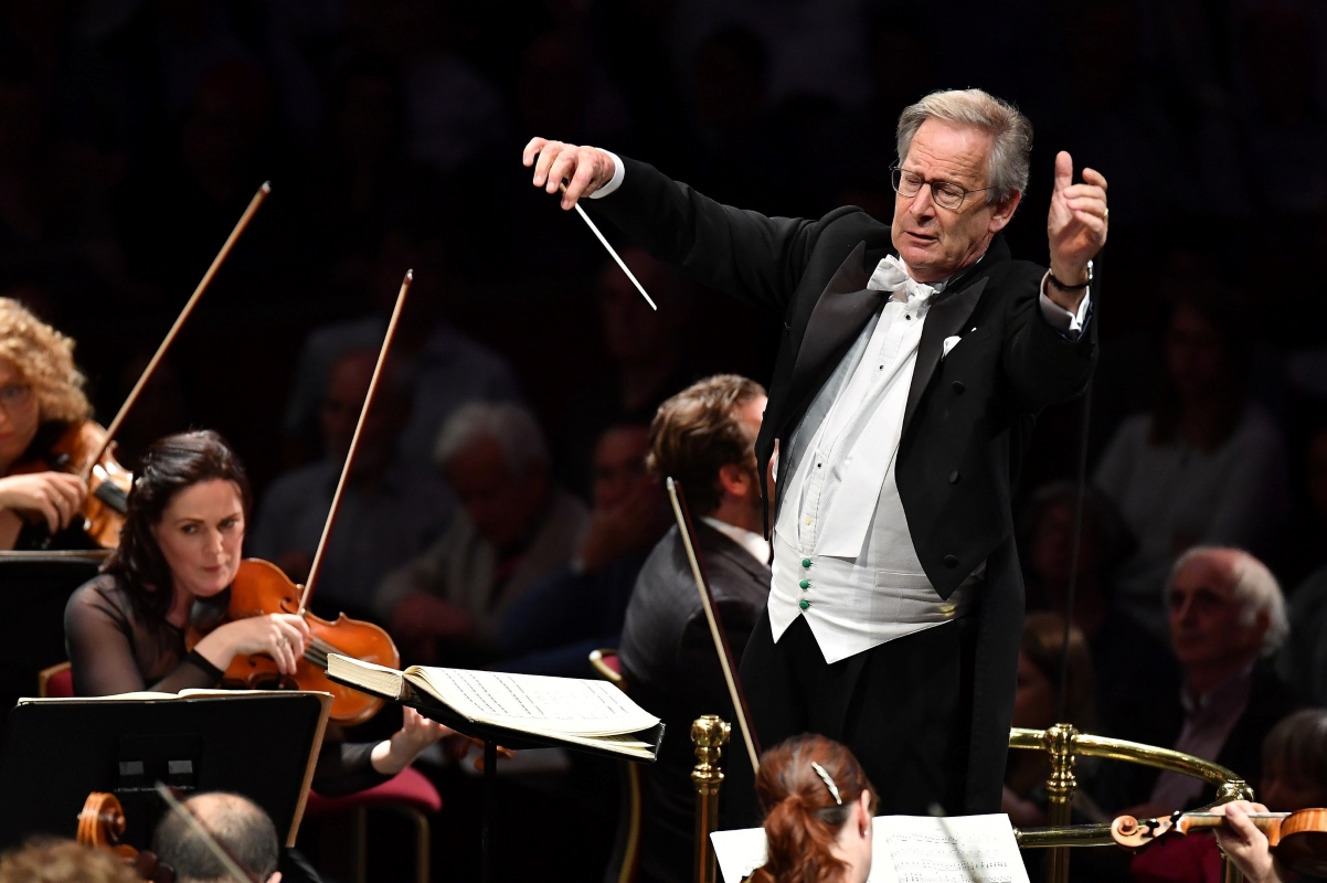 Sir John Eliot Gardiner (zdroj Monteverdi Choir & Orchestras, foto Chris Christodoulou)