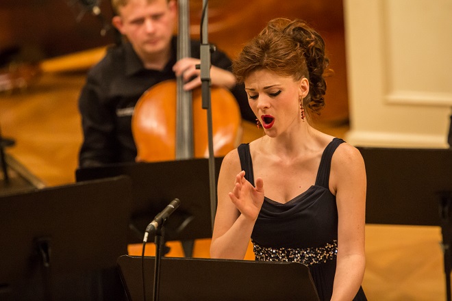 Dvanáct violoncell – Marie Fajtová – Brněnští violoncellisté – Moravský podzim 2015 (foto Petr Francán)