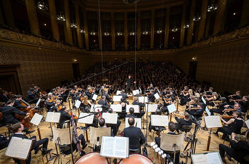 Pražské jaro: Essener Philharmoniker, 19. května 2023 – Tomáš Netopil (foto Petra Hajská)