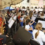 Společný orchestr Decapoda ze ZUŠ Ústí nad Orlicí a Dechový orchestr ZUŠ Přelouč v rámci projektu MenArt, Radek Baborák (zdroj Dechový orchestr ZUŠ Přelouč)