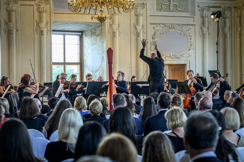 A9 Brahms. Reinecke, 18. června 2023 – Emmanuel Ceysson, Emmanuel Villaume a PKF – Prague Philharmonia (foto Petra Hajská)