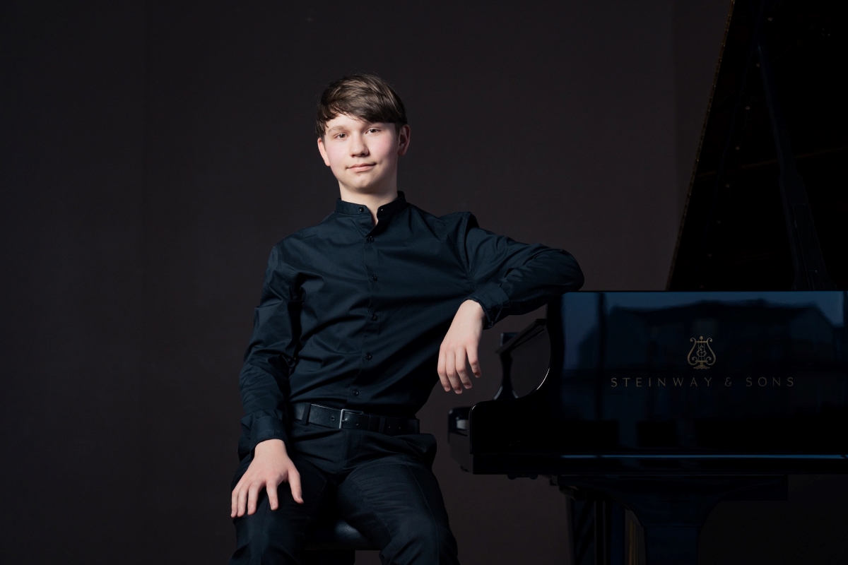 Adam Znamirovský, finalista Concertino Praga 2023 (zdroj Concertino Praga)