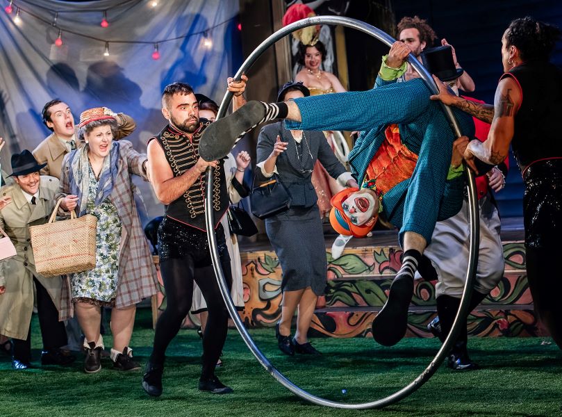 Bedřich Smetana: Prodaná nevěsta – derniéra 23. července 2023, Garsington Opera (zdroj Garsington Opera)