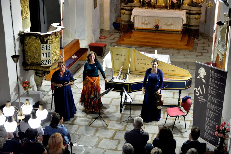 Haydnovy hudební slavnosti – C. P. E. Bach: Cembalová tria – Julie Braná, Edita Keglerová, Magdaléna Malá, 15. září 2023 (zdroj Haydnovy hudební slavnosti)
