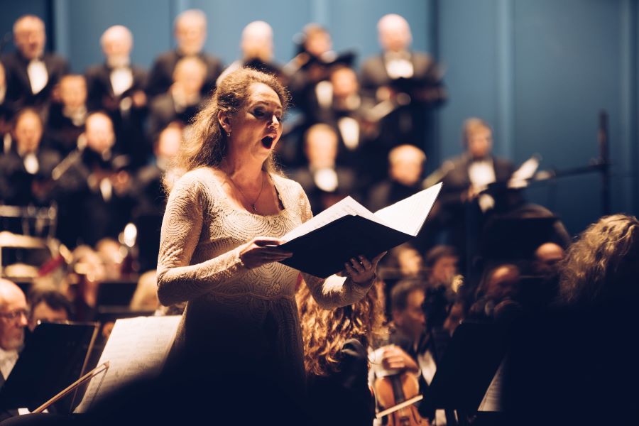 Filharmonie Brno: Zahajovací koncert sezony – Pavla Vykopalová, 14. září 2023, Janáčkovo divadlo, Brno (zdroj Filharmonie Pardubice , foto Vojtěch Kába)
