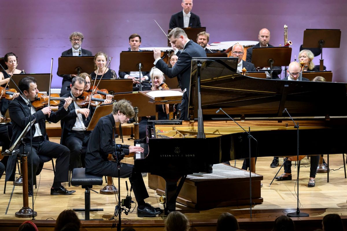 Concertino Praga 2023: finálový soutěžní koncert – Adam Znamirovský, Jan Kučera, Symfonický orchestr Českého rozhlasu, 16. září 2023, Rudolfinum (zdroj Dvořákova Praha)
