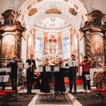 Concertino Praga: Viktor Stocker, Fabian Johannes Egger, Jan Bostl, Margaryta Pochebut, Marie Helling, Kristian Mráček, Daniel Matejča, Anna Meipariani, Tábor, 19. září 2023 (zdroj Concertino Praga)