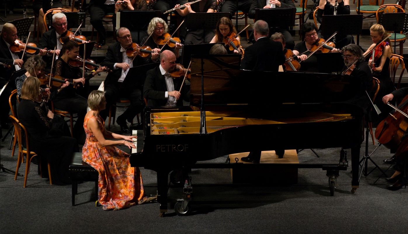 Arta Arnicane, Severočeská filharmonie Teplice, 16. listopadu 2023, Krušnohorské divadlo Teplice (zdroj Severočeská filharmonie Teplice)