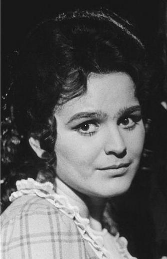 Gabriela Beňačková (Nataša ve Vojně a míru)