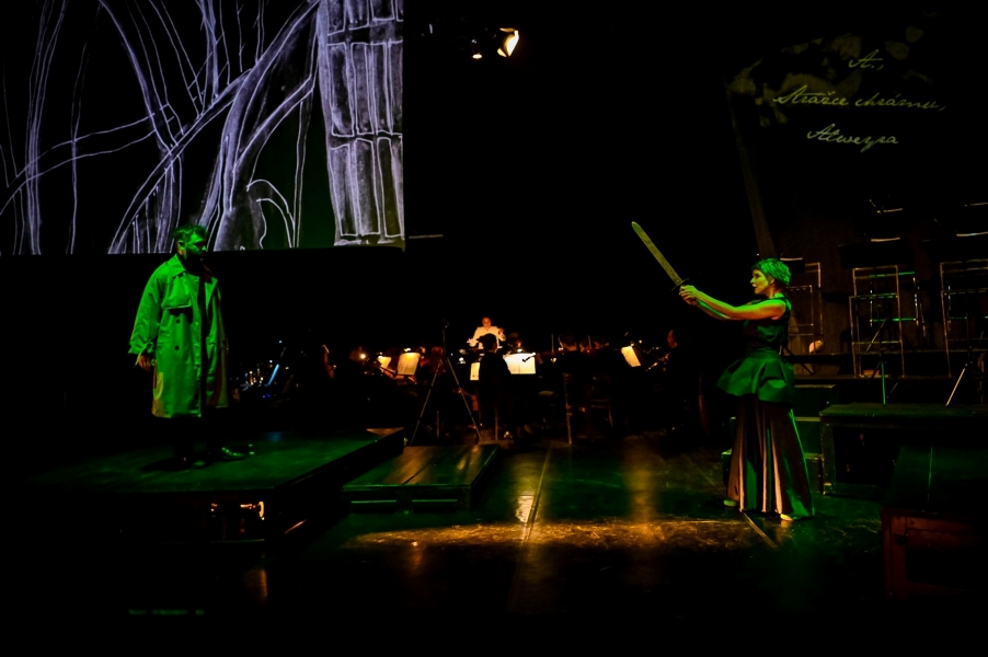 Ondřej Kyas: Druhé město – Lukáš Rieger, Jana Vondrů, Ensemble Opera Diversa, CO.LABS, Brno, 16. prosince 2023 (zdroj Ensemble Opera Diversa, foto Marek Olbrzymek)