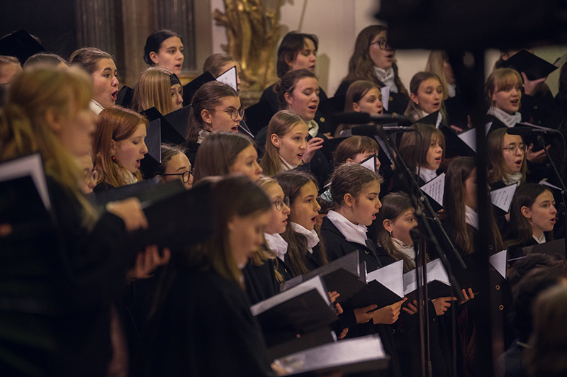 Tradiční vánoční koncert Kantilény, 25. prosince 2023, Katedrála svatého Petra a Pavla, Brno (foto Julian Veverica)