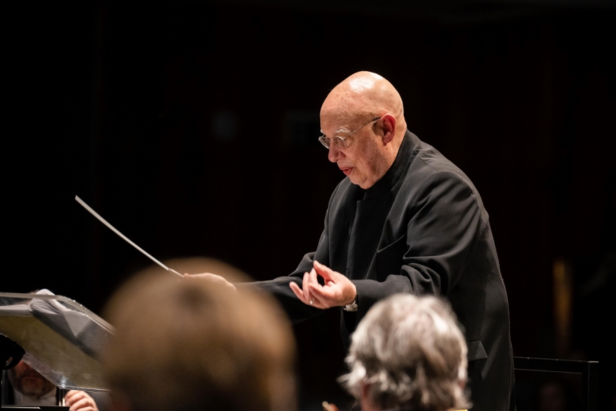 Filharmonie Brno: Novoroční koncert – Dennis Russell Davies, 1. ledna 2024 (zdroj Filharmonie Brno, foto Jakub Joch)