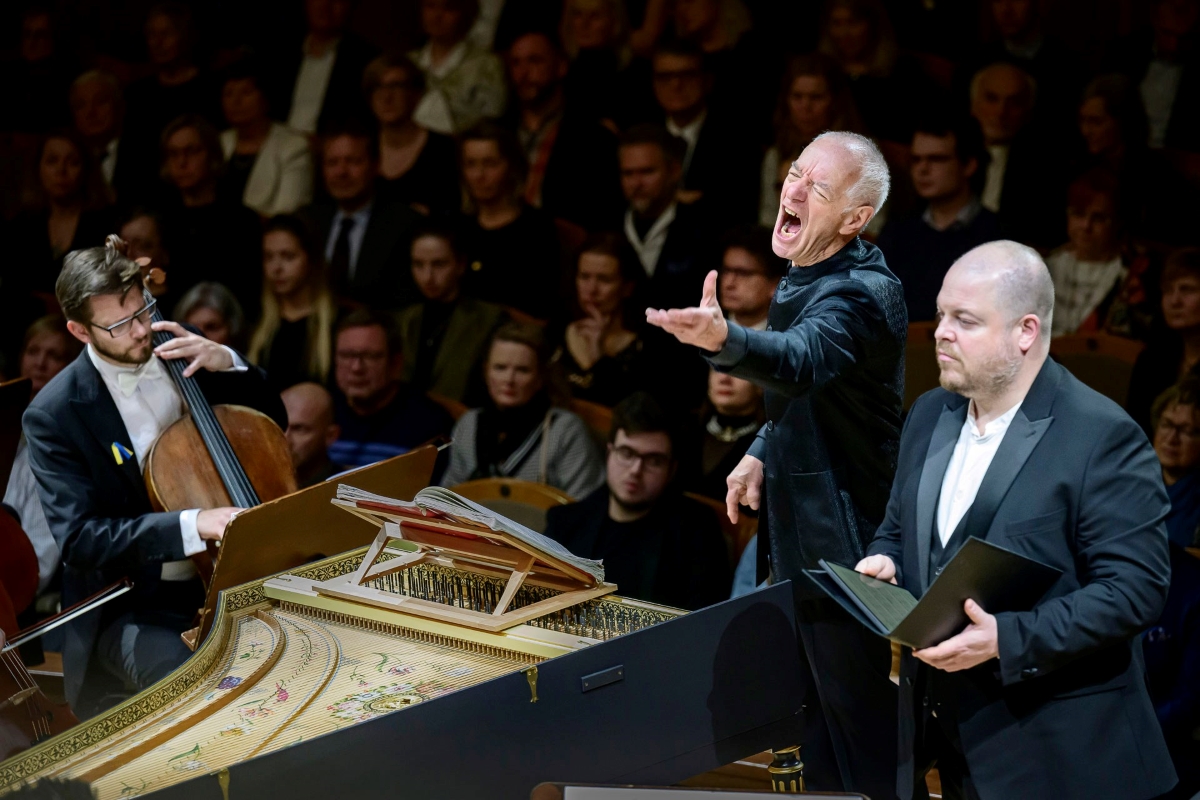 Georg Friedrich Händel: Mesiáš – Česká filharmonie, Nikolas Kraemer, Andrew Staples, 5. ledna 2024, Rudolfinum, Praha (zdroj Česká filharmonie)