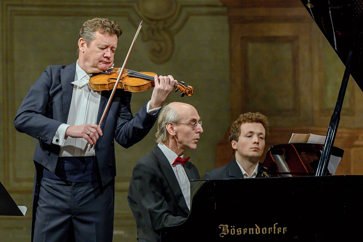 Symfonický orchestr hlavního města Prahy FOK: Ivan Ženatý & Igor Ardašev, 9. ledna 2024, Kostel sv. Šimona a Judy (foto Petr Dyrc)