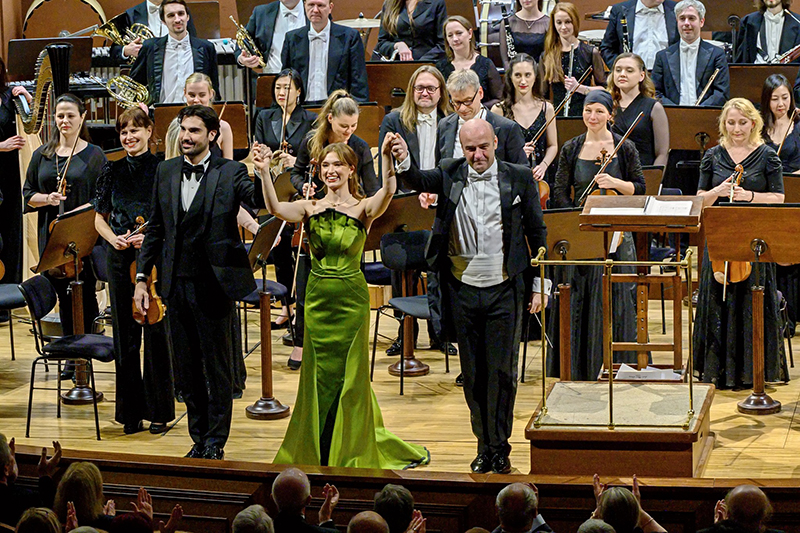 Jonathan Tetelman & Sylvia D’Eramo, 23. ledna 2024, Dvořákova síň Rudolfina – Jonathan Tetelman, Sylvia D’Eramo, Rastislav Štúr a PKF – Prague Philharmonia (foto Petr Dyrc)