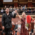 Eugene Tzigane, Midori, 4. března 2024, Rudolfinum, Praha (zdroj PKF — Prague Philharmonia, foto Ivan Malý)