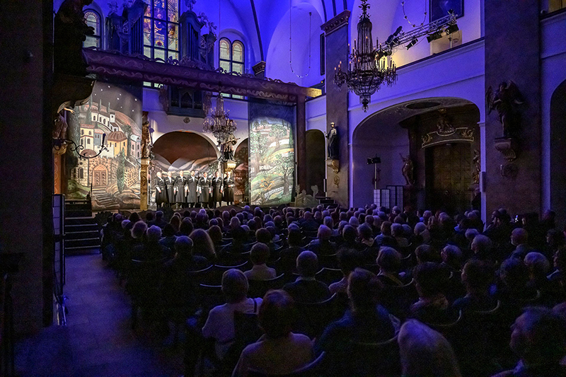 Gruzínské Velikonoce, 26. března 2024, Kostel sv. Šimona a Judy: Shvidkatsa (foto Petra Hajská)
