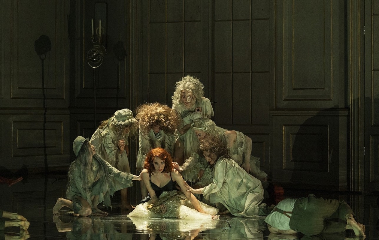 Marc-Antoine Charpentier: Médea, Opéra national de Paris, 2024 (zdroj Opéra national de Paris, foto Elisa Haberer)