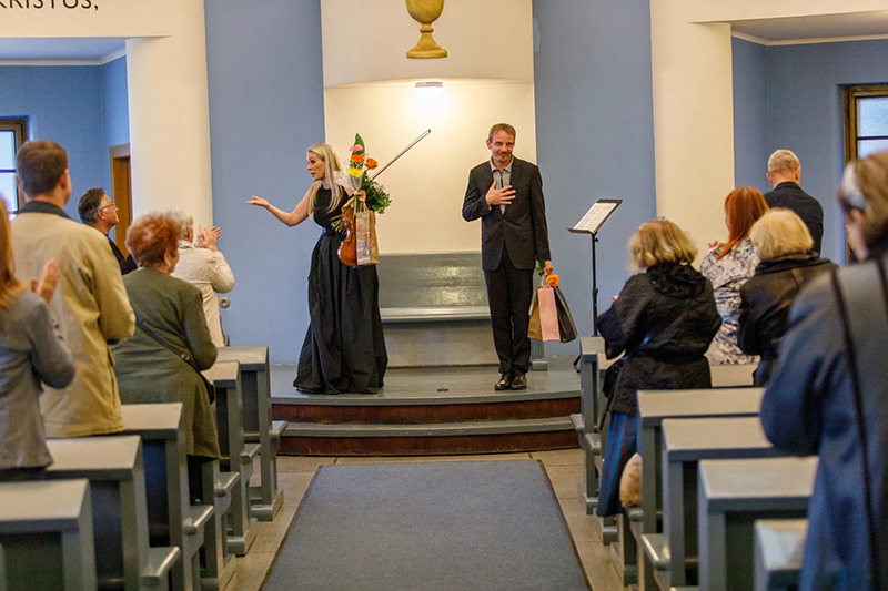 Festival Procházky uměním: Smetana 200, 13. června 2024, Korandův sbor, Plzeň – Jitka Hosprová a Pavel Kohout (zdroj Procházky uměním)