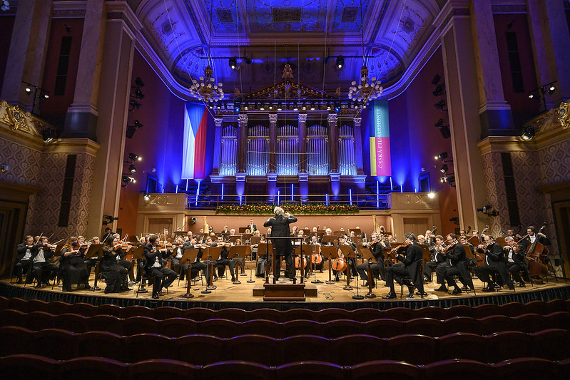 Semjon Byčkov a Česká filharmonie - Koncert ke dni studentsva 2020 (foto Petra Hajská)