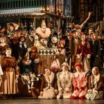 G. Puccini: La bohème - Dětský sbor Brno a sbor opery NdB - Národní divadlo Brno 2021 (foto Marek Olbrzymek)