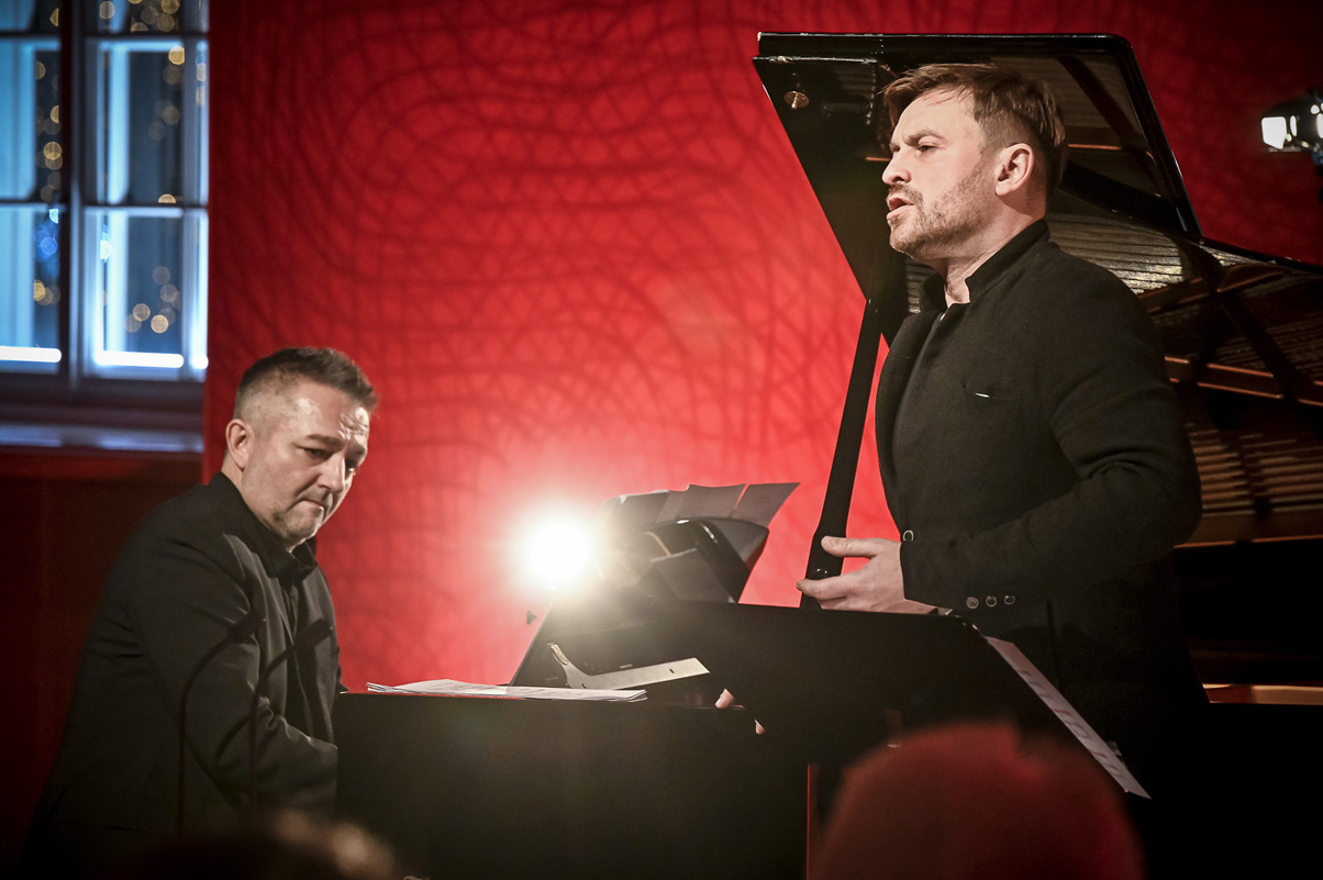 Recitál Pavel Bresik a Róbert Pechanec, Janáček Brno, 30. listopadu 2021 (foto Marek Olbrzymek)