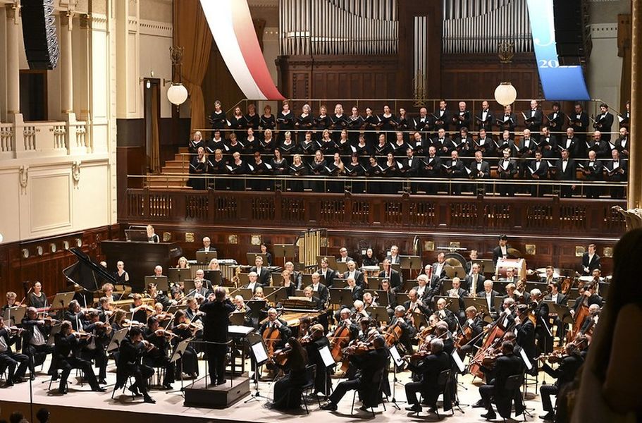 Charles Ives: Symfonie č. 4 – David Robertson, Ivo Kahánek, Česká filharmonie, Pražský filharmonický sbor, 20. května 2022 (foto Ivan Malý)