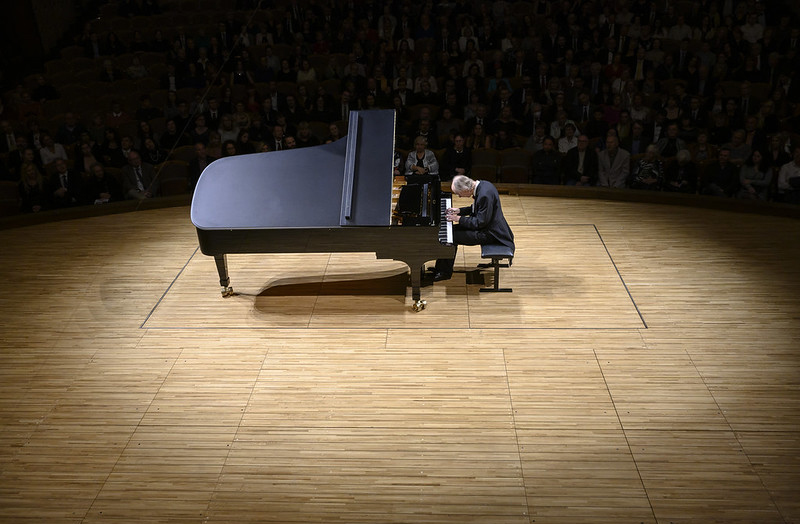 Igor Ardašev – klavírní recitál, koncert v rámci Festivalu Rudolfa Firkušného,10. listopadu 2022 Rudolfinum, Dvořákova síň (foto Petra Hajská)