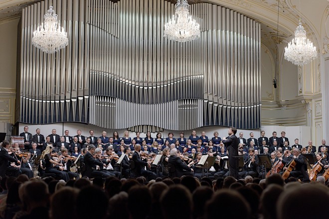 Óda na radosť - Slovenská filharmónia, Juraj Valčuha - Koncertná sieň Slovenskej filharmónie Bratislava 2016 (foto © Ján Lukáš)