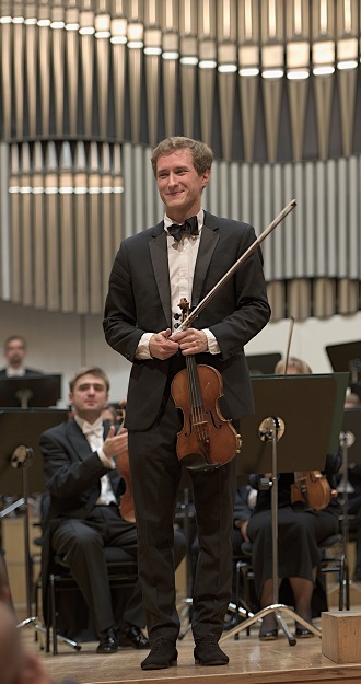 Josef Špaček počas bratislavského koncertu (foto Ján Lukáš)