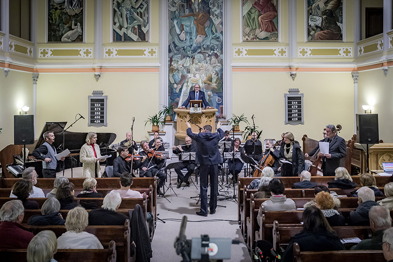MelodramFest: Světové premiéry k Roku české hudby, 30. listopadu 2024, Modlitebna ČCE, Korunní ulice, Praha – interpreti melodramu Jana Klusáka Quodlibet (foto Martin Myslivec)