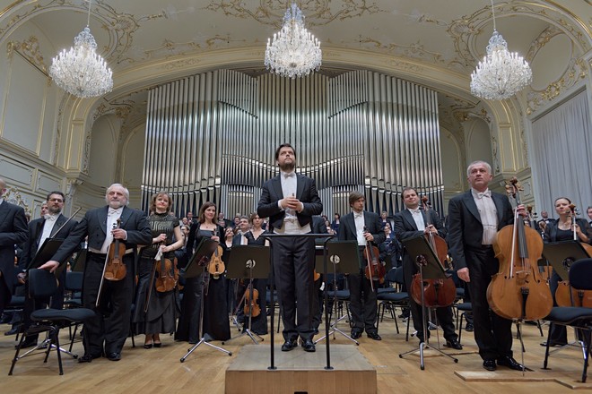 Óda na radost - Slovenská filharmónia, Juraj Valčuha - Koncertná sieň Slovenskej filharmónie Bratislava 2016 (foto © Ján Lukáš)