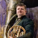 Radek Baborák, přebal CD Horn Concertos (zdroj Sára Foitová)