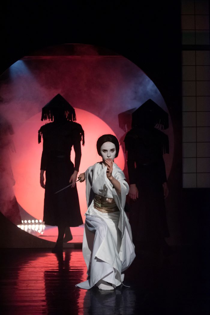 Balet DJKT Plzeň – Geiko (Luisa Isenring, foto Irena Štěrbová)