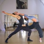 Balet ND – Holo Harmonies (foto ze zkoušek choreografie Maura Bigonzettiho Serghei Gherciu)