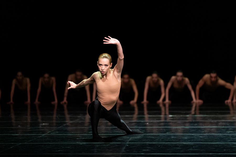 Balet SND – Bolero X (Veronika Yungová, foto Juraj Žilinčár)