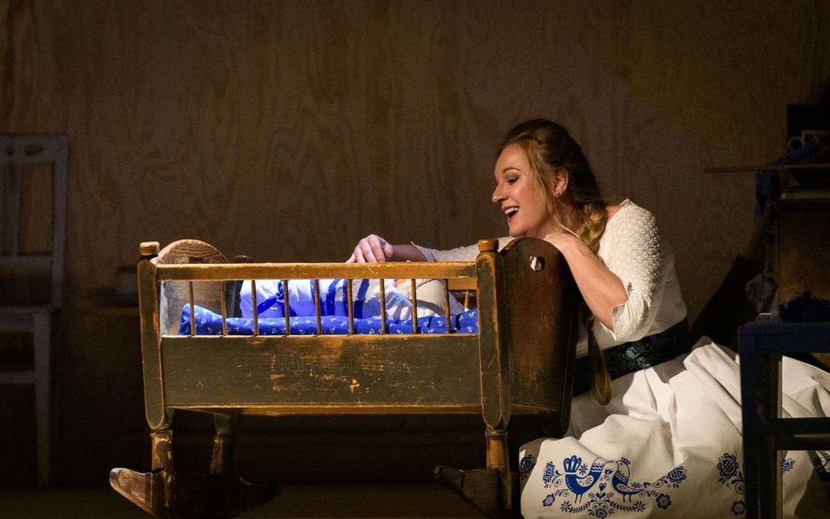 Bedřich Smetana: Hubička – Ivana Veberová, Divadlo J. K. Tyla Plzeň (zdroj Divadlo J. K. Tyla Plzeň)
