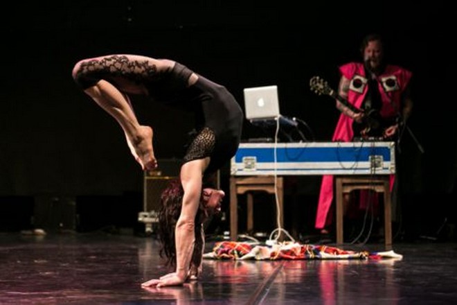 Black Regent - Iona Kewney a Joseph Quimbey - Nultý bod 2016 (foto Michal Hančovský)