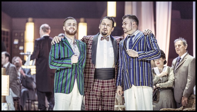 Charles Gounod: Romeo a Julie (Roméo et Juliette) - Michael Skalický (Hrabě Paris), Martin Bárta (Hrabě Kapulet), Martin Gyimesi (Tybalt) - ND Praha 2016 (foto Patrik Borecký)