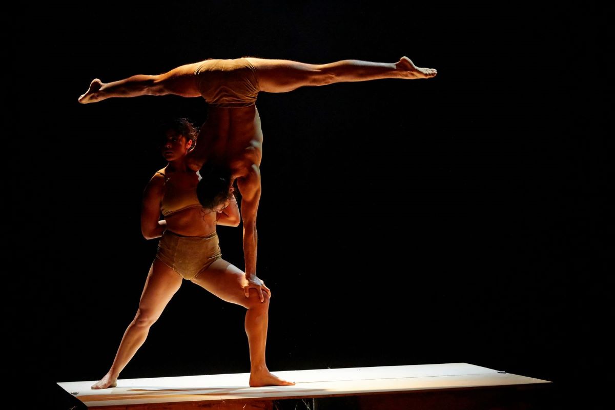Circo Aero: in_between (foto Kalle Nio)