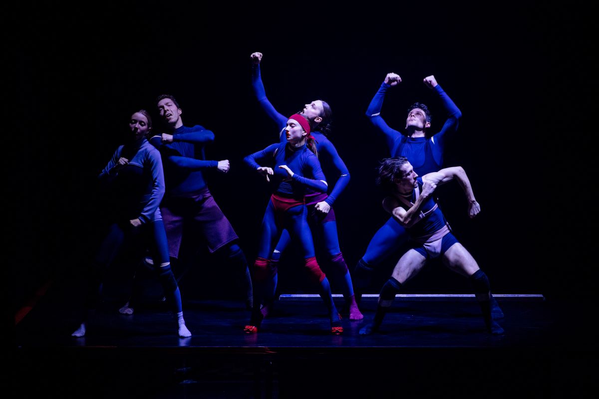 DEKKADANCERS a Jiří Pokorný – and (foto Lukáš Bíba)