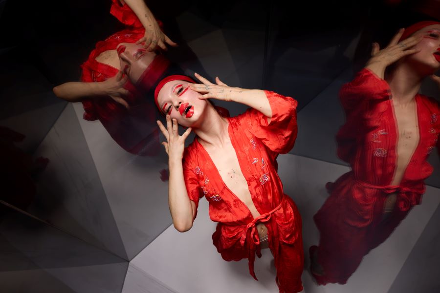 DEKKADANCERS – and (promo foto Pavel Hejný) 