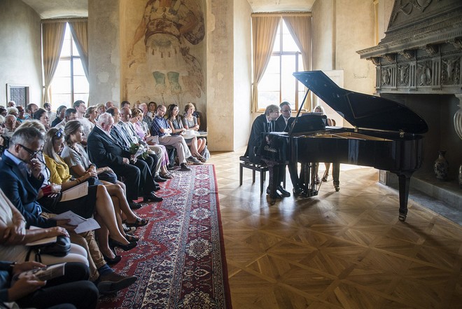 Dvořákova Praha 2016: Po stopách A. Dvořáka - Zámek Nelahozeves 2016 (foto Petra Hajská/Dvořákova Praha)
