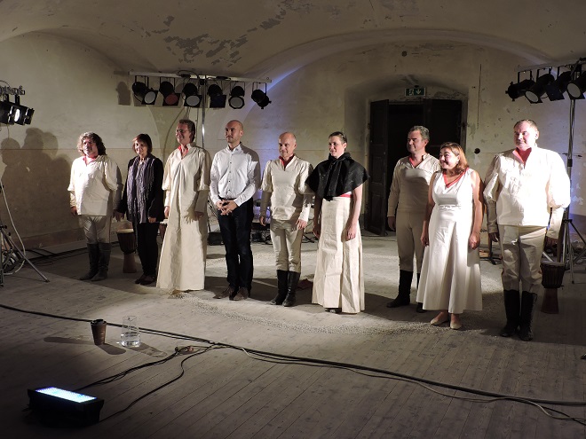 B. Martinů/L. Janáček/K. Šiktanc: Český orloj-cesta poutníka - káznice Cejl 2016 (foto Lenka Murasová)