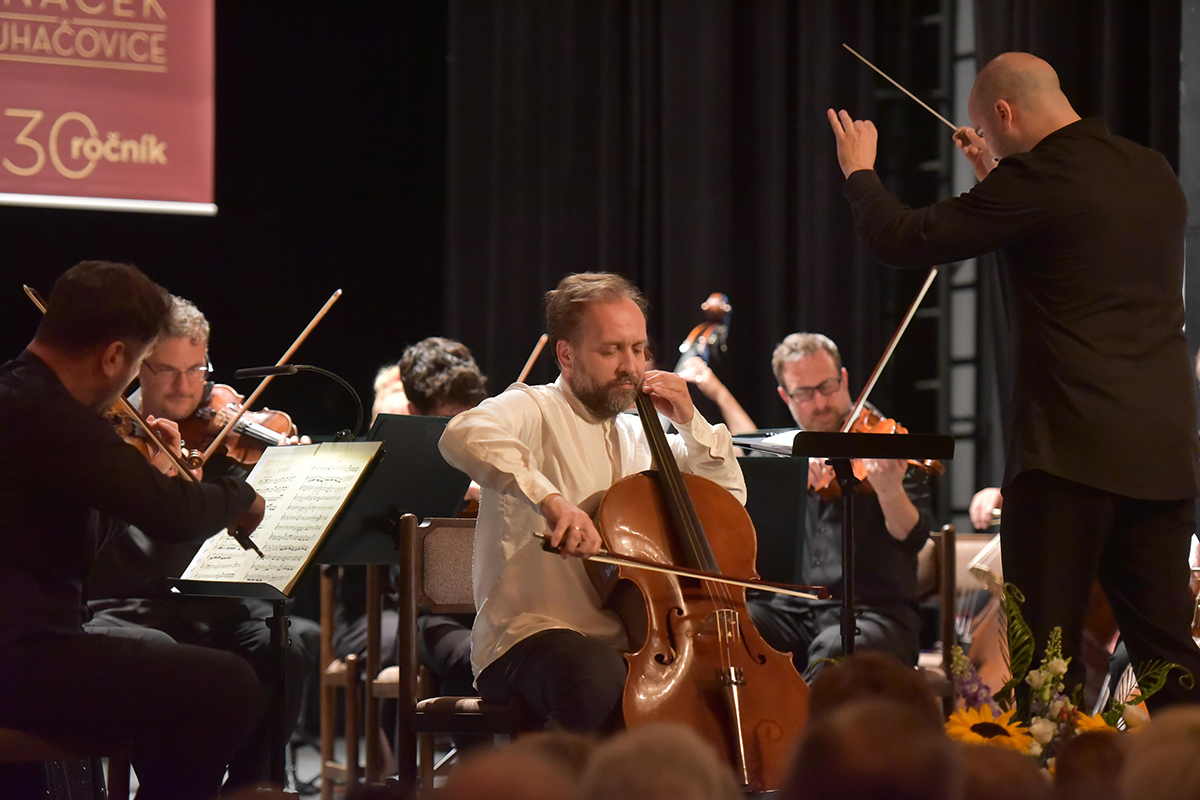 Festival Janáček a Luhačovice: Petr Nouzovský a Slovak Sinfonietta, 14. července 2023 (zdroj Festival Janáček a Luhačovice)