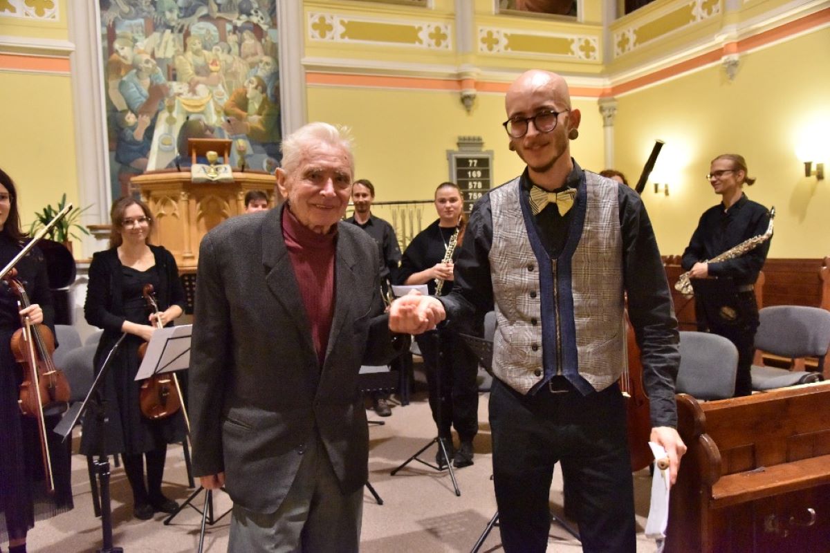 Dny soudobé hudby 2023: Karel Pexidr, Václav Benjamin Špíral, Zelí-Potkan Orchestra, 22. listopadu 2023, sál ČCE v Korunní ulici v Praze (zdroj Dny soudobé hudby)