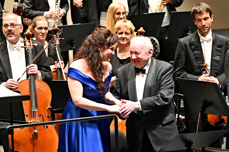Závěrečný koncert Janáčkovy filharmonie Ostrava, 18. května 2023 – Václava Krejčí Housková a Richard Novák (foto Martin Straka)
